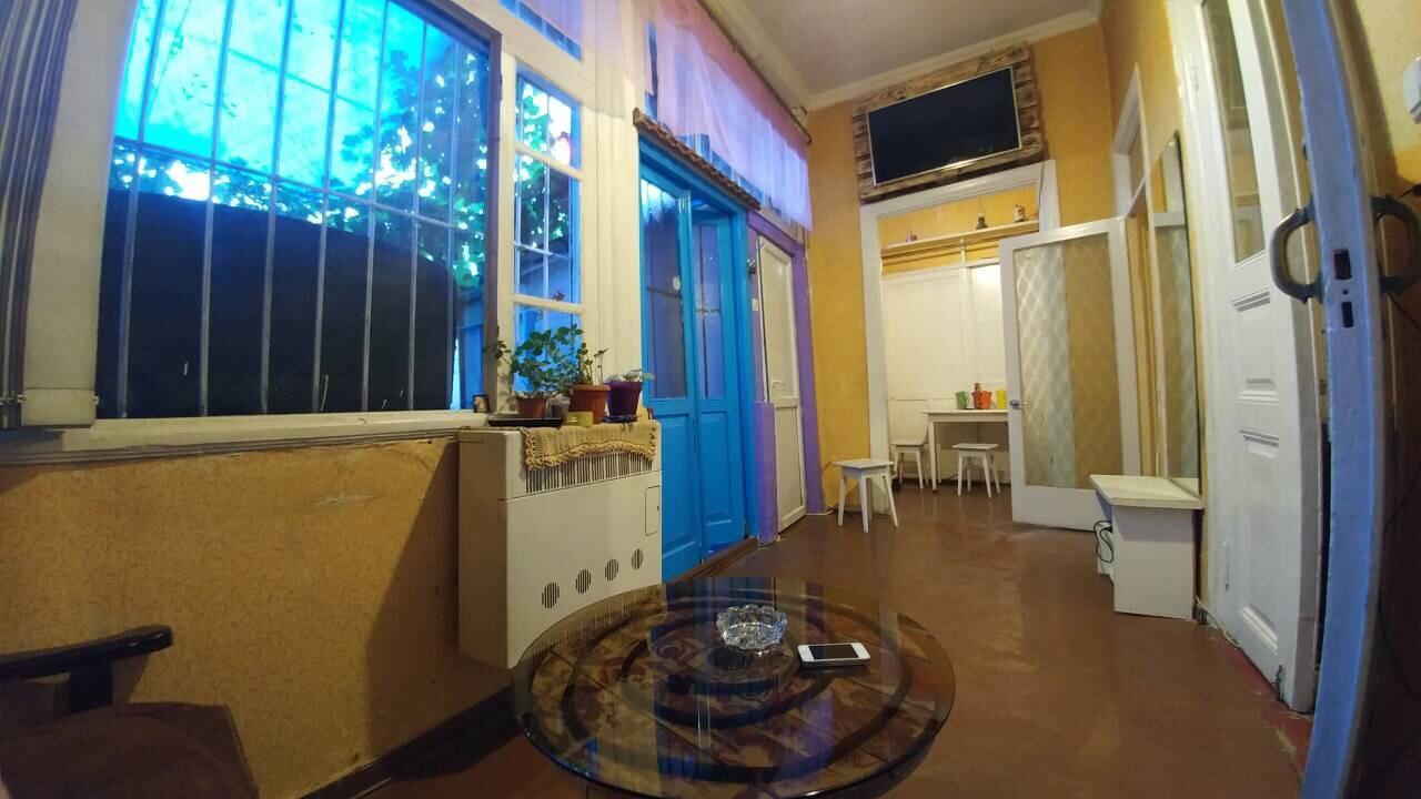 טביליסי Traveler Hostel מראה חיצוני תמונה